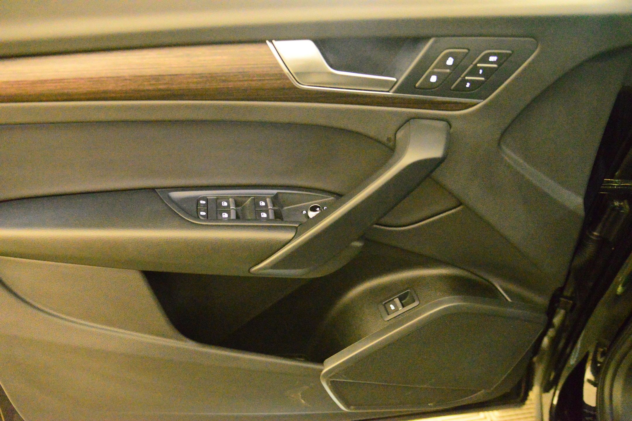 Certified 2024 Audi Q5 2.0T Premium w/ Convenience Package image 27