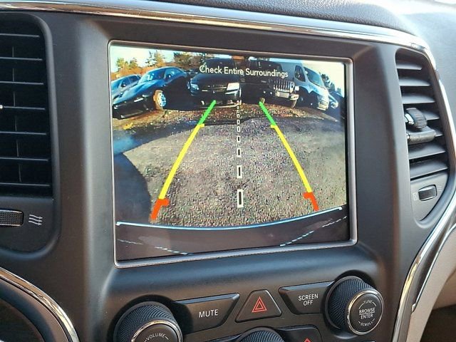 Certified 2018 Jeep Grand Cherokee Limited AWD/4WD image 23