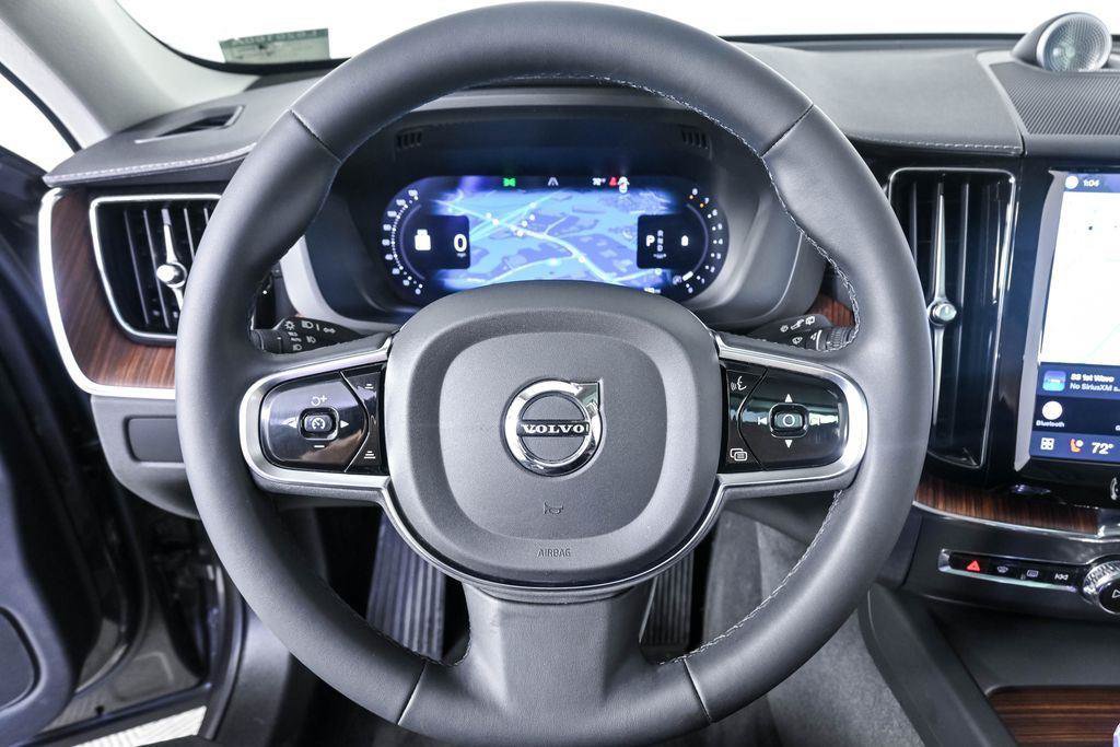 Used 2024 Volvo XC60 B5 Ultimate AWD/4WD image 11