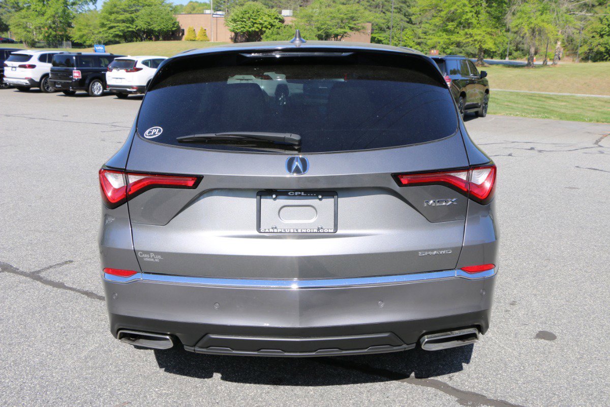 Used 2024 Acura MDX SH-AWD w/ Technology Package image 4