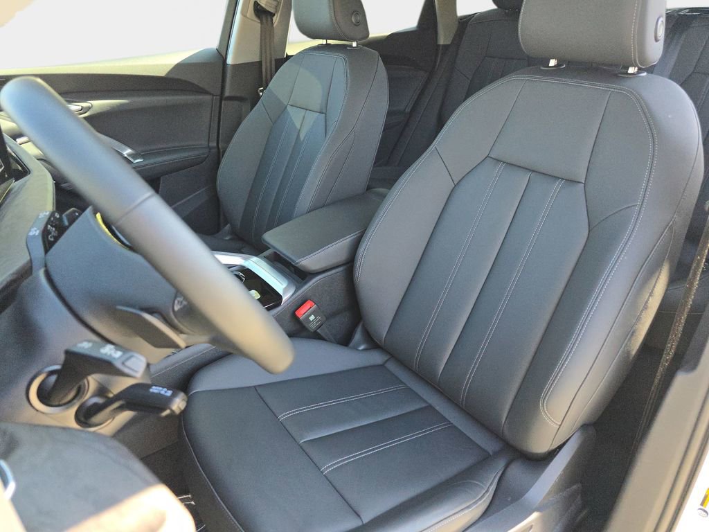 Certified 2025 Audi Q5 Premium w/ Convenience Package AWD/4WD image 15