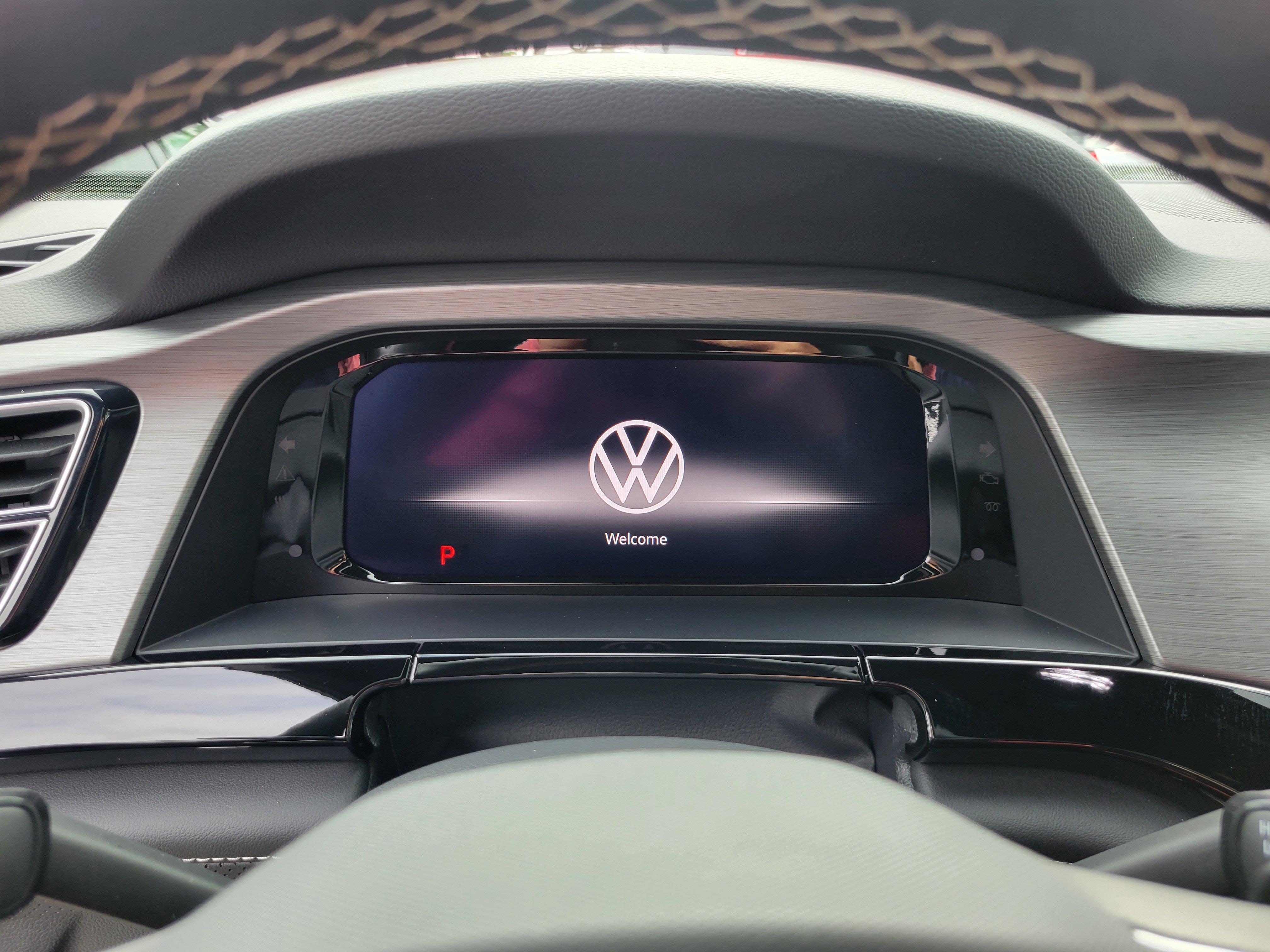 Used 2024 Volkswagen Atlas Cross Sport SE image 26