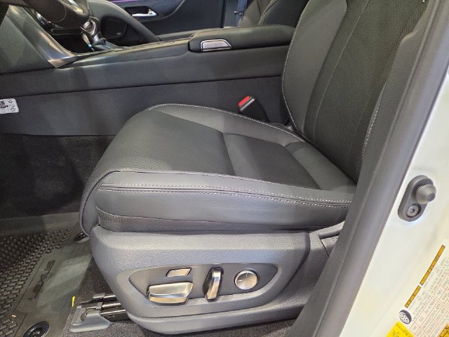 New 2026 Lexus LX 600 4WD w/ Appearance Package image 31