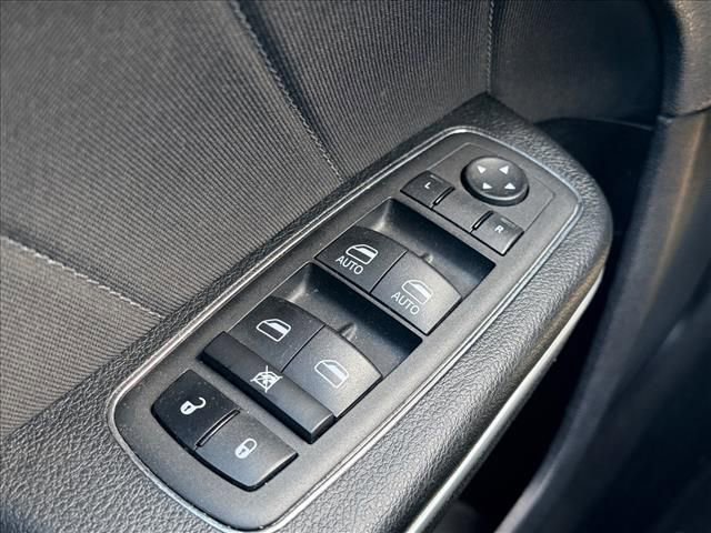 Used 2023 Dodge Charger SXT RWD image 23