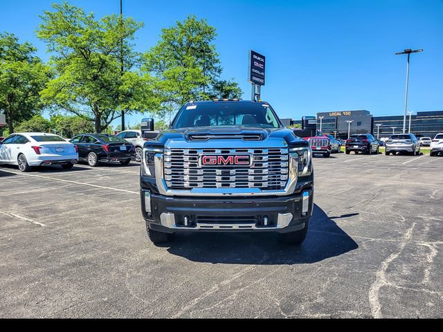 New 2026 GMC Sierra 2500 Denali w/ Denali Reserve Package AWD/4WD image 3