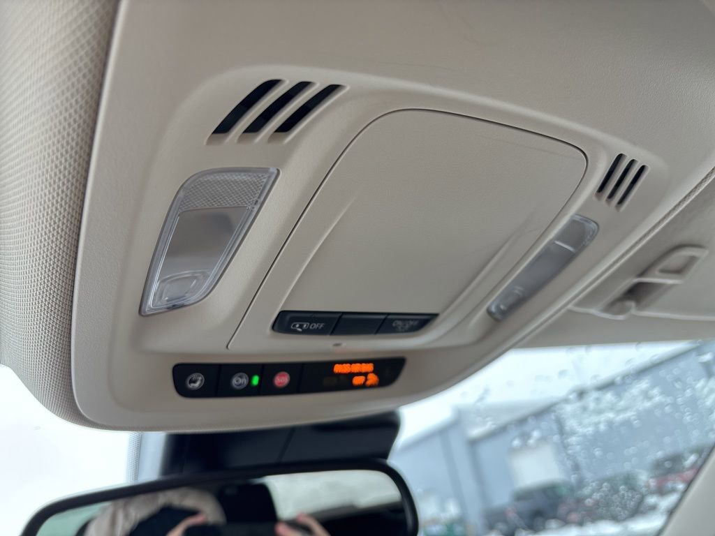 Used 2022 Buick Envision Preferred image 41