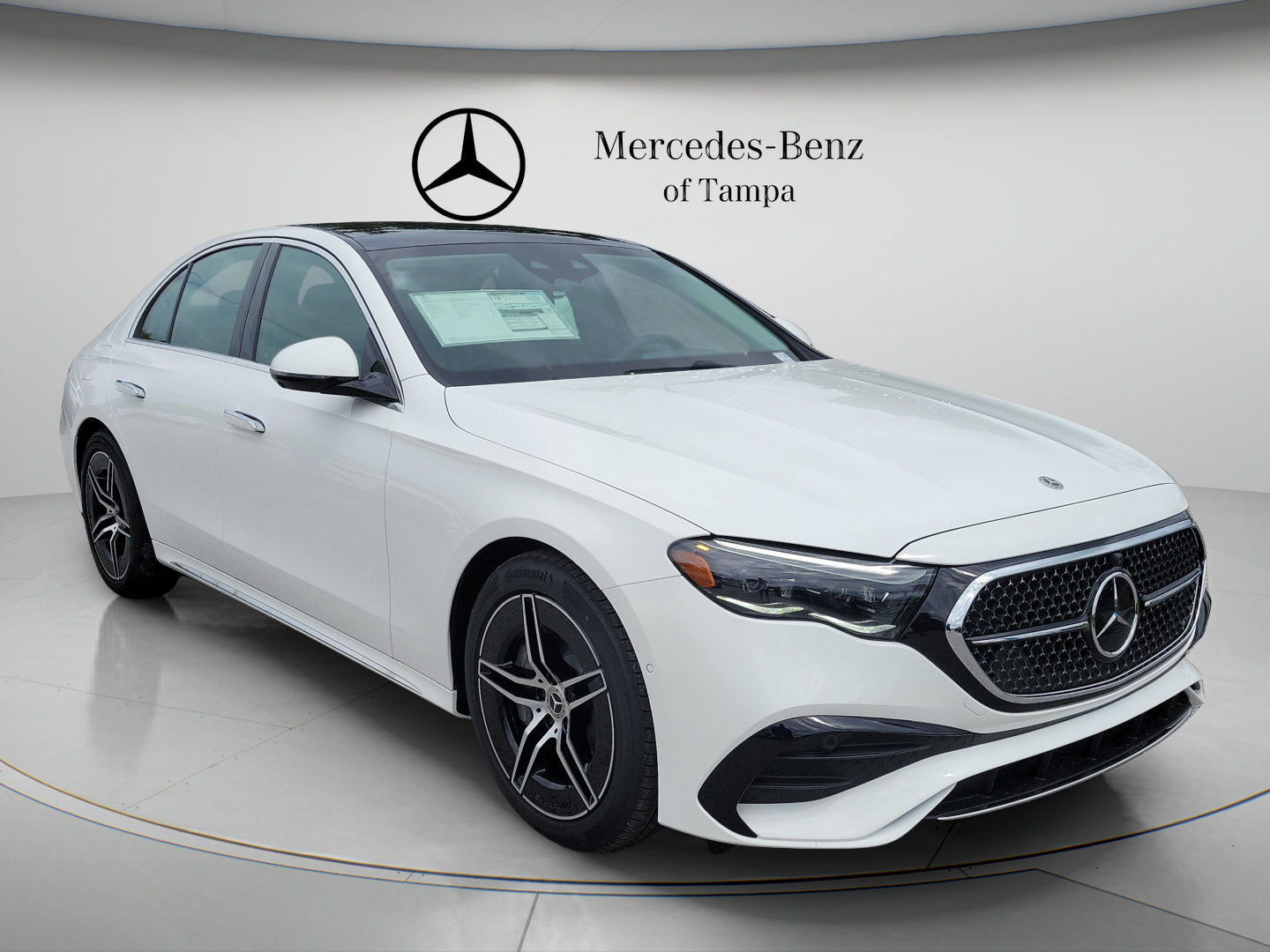 New 2027 Mercedes-Benz E 450 4MATIC Sedan image 4