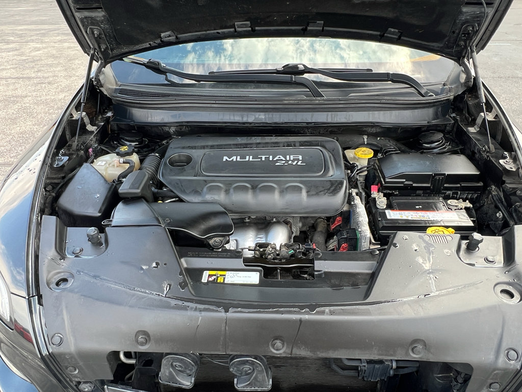 Used 2016 Jeep Cherokee Sport w/ Cold Weather Group image 31