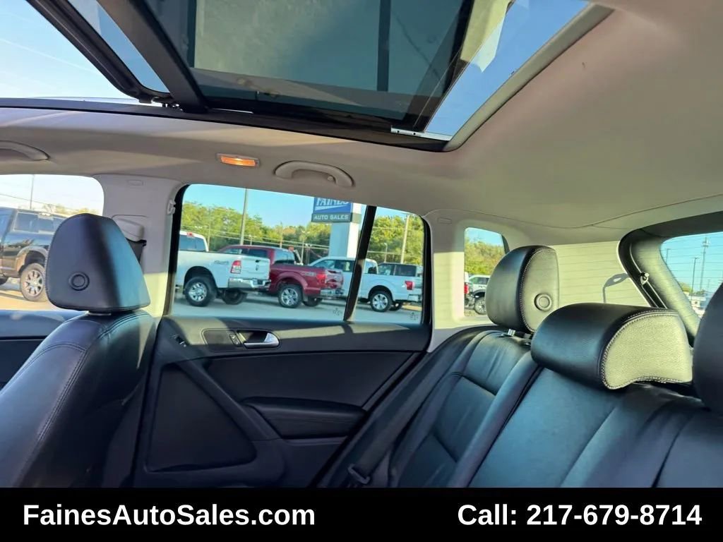 Used 2017 Volkswagen Tiguan SEL image 44