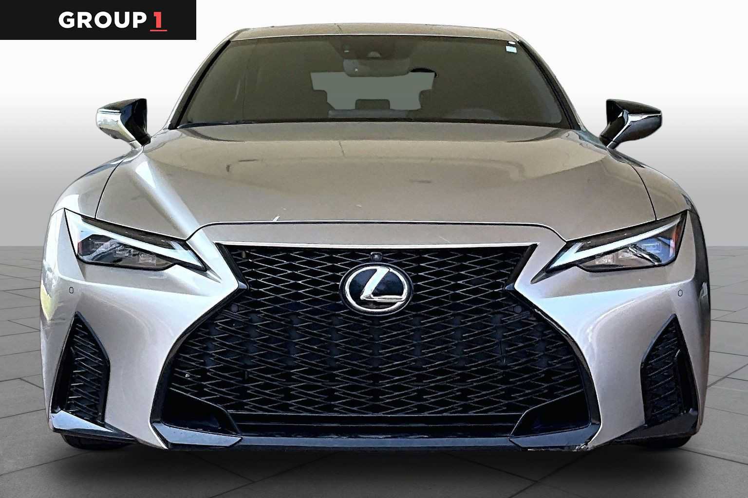 Used 2023 Lexus IS 350 F Sport RWD image 4