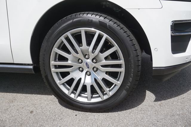 Certified 2022 Ford Expedition Limited image 18