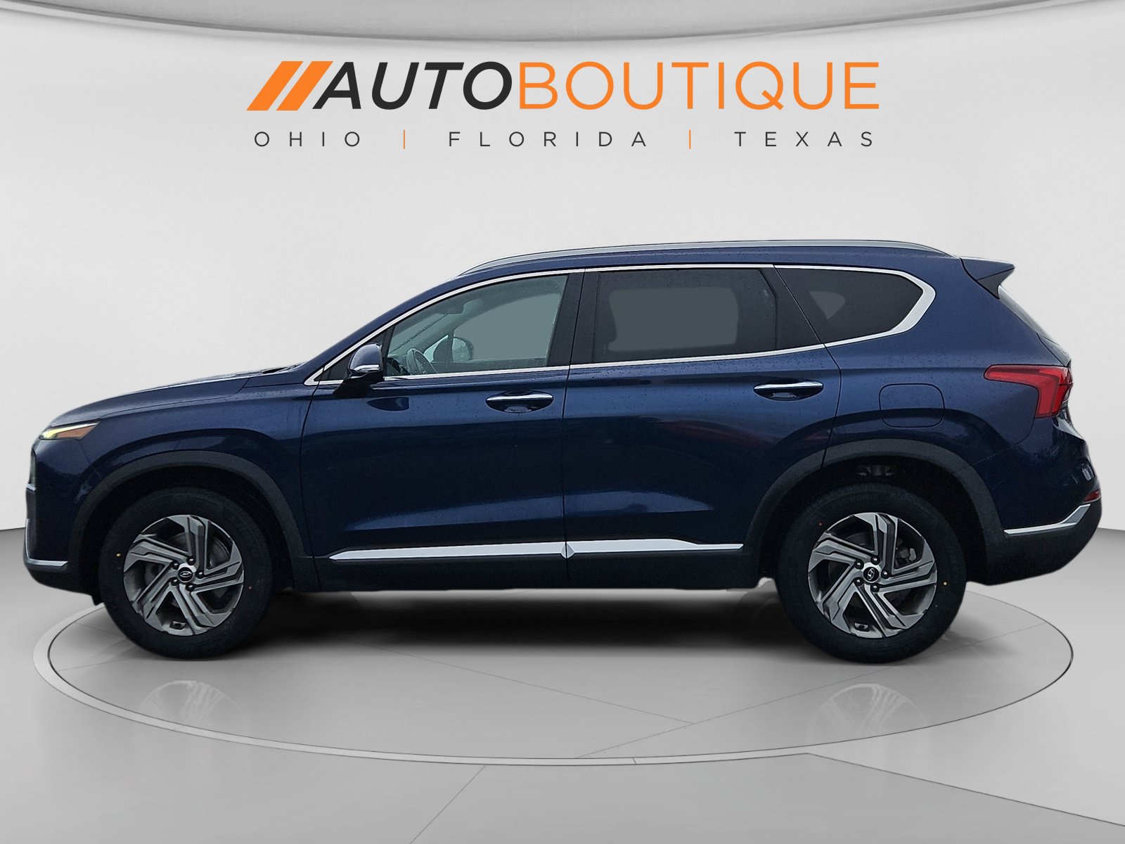 Used 2021 Hyundai Santa Fe SEL w/ Convenience Package FWD image 2