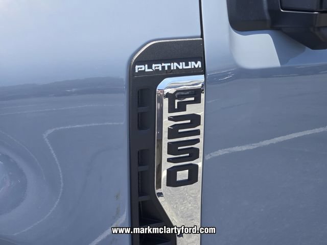 New 2026 Ford F250 Platinum w/ Platinum Plus Package AWD/4WD image 7