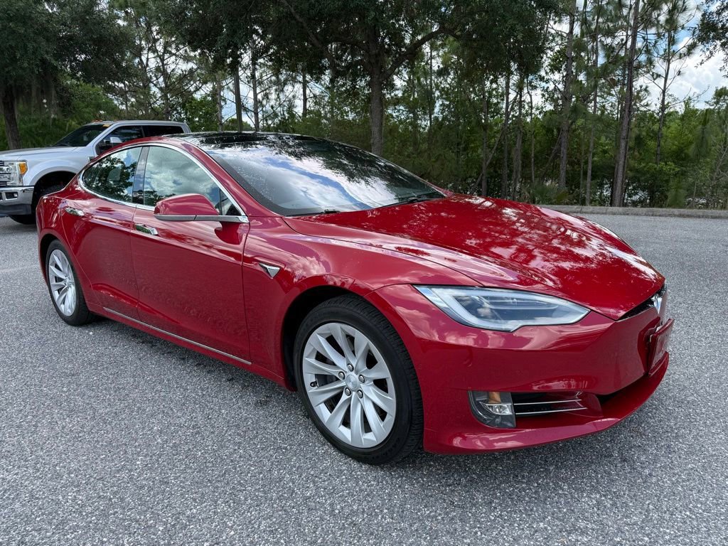 Used 2018 Tesla Model S 100D AWD/4WD image 3