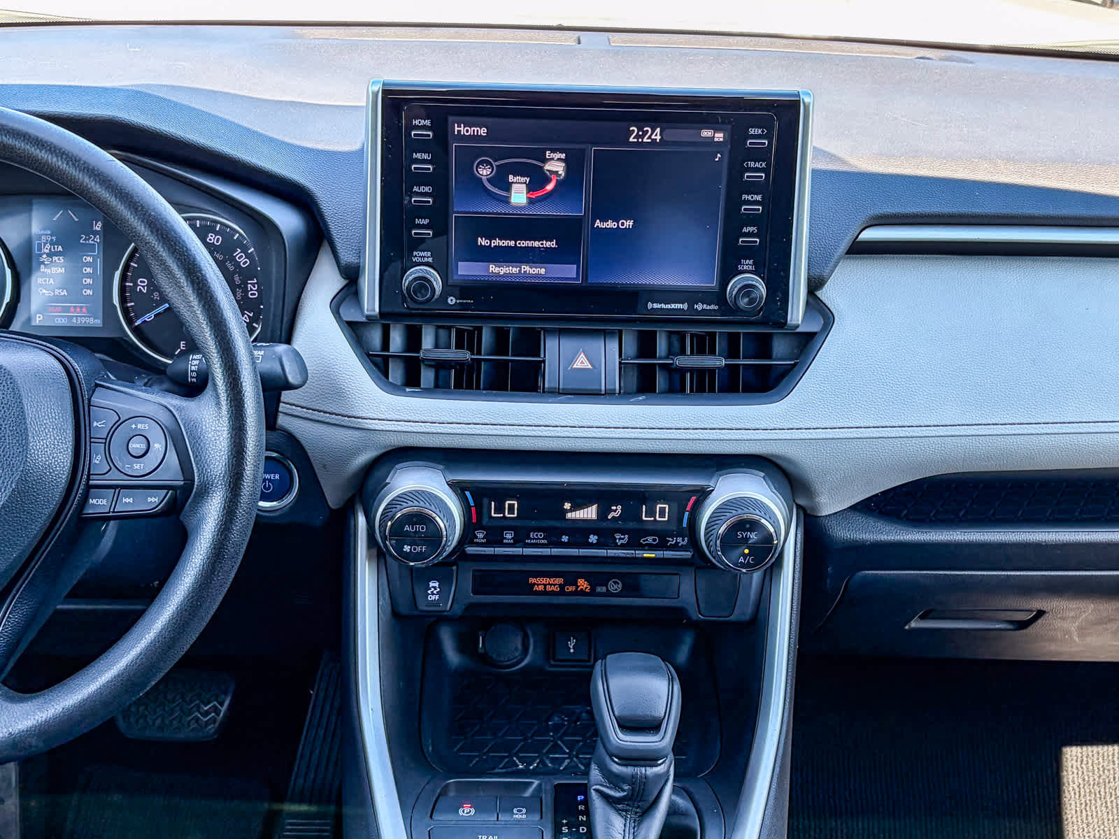 Used 2020 Toyota RAV4 XLE w/ Convenience Package image 12