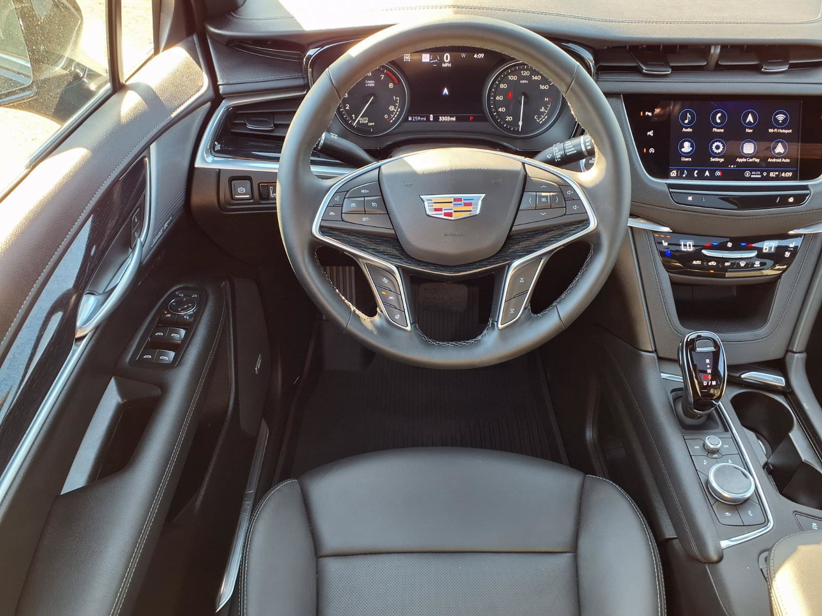 New 2026 Cadillac XT5 Premium Luxury w/ Driver Assist Package AWD/4WD image 11