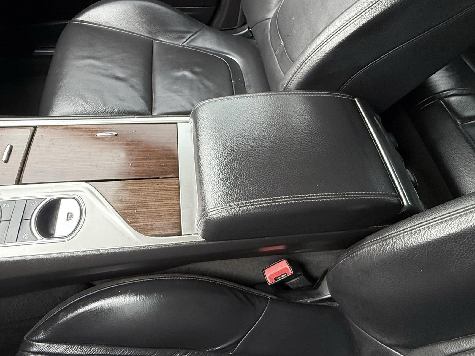 Used 2014 Jaguar XF 3.0 image 43
