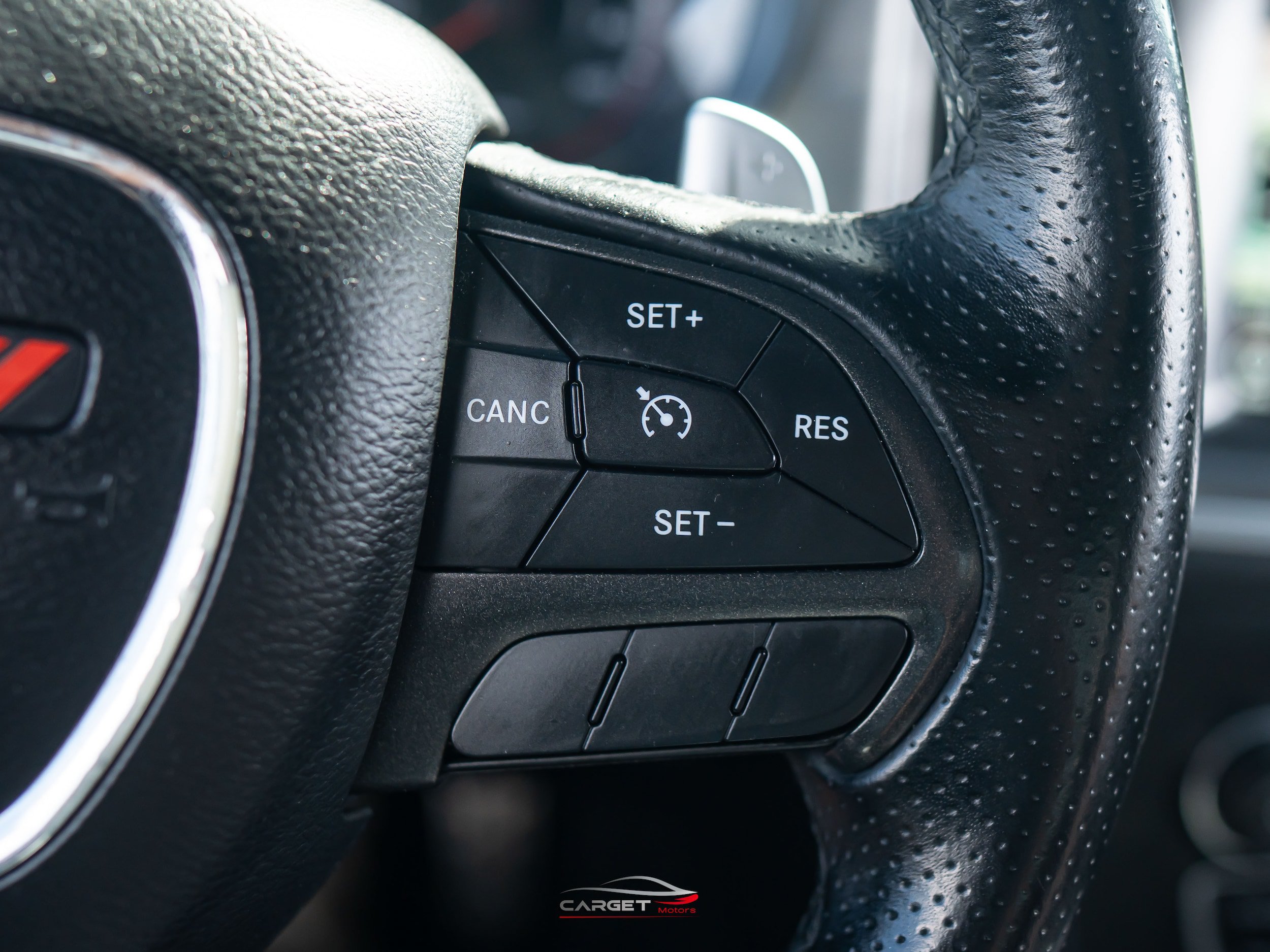 Used 2017 Dodge Charger R/T RWD image 19