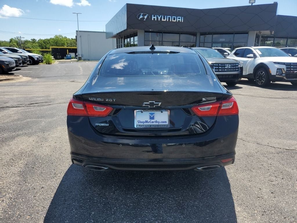 Used 2016 Chevrolet Malibu Premier w/ Driver Confidence Package FWD image 8