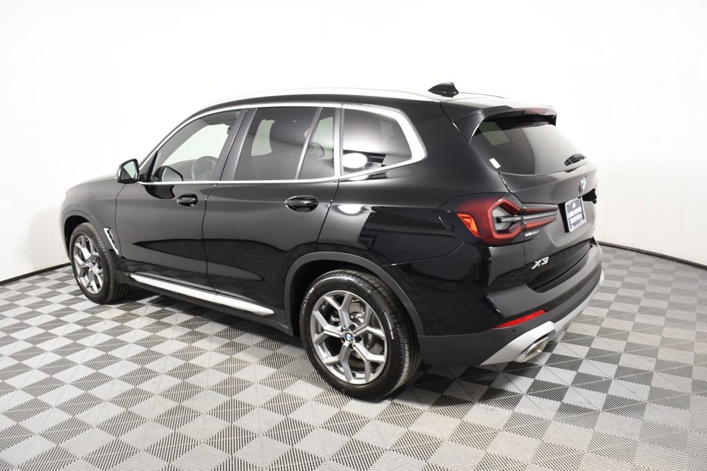 Used 2023 BMW X3 xDrive30i w/ Convenience Package image 3