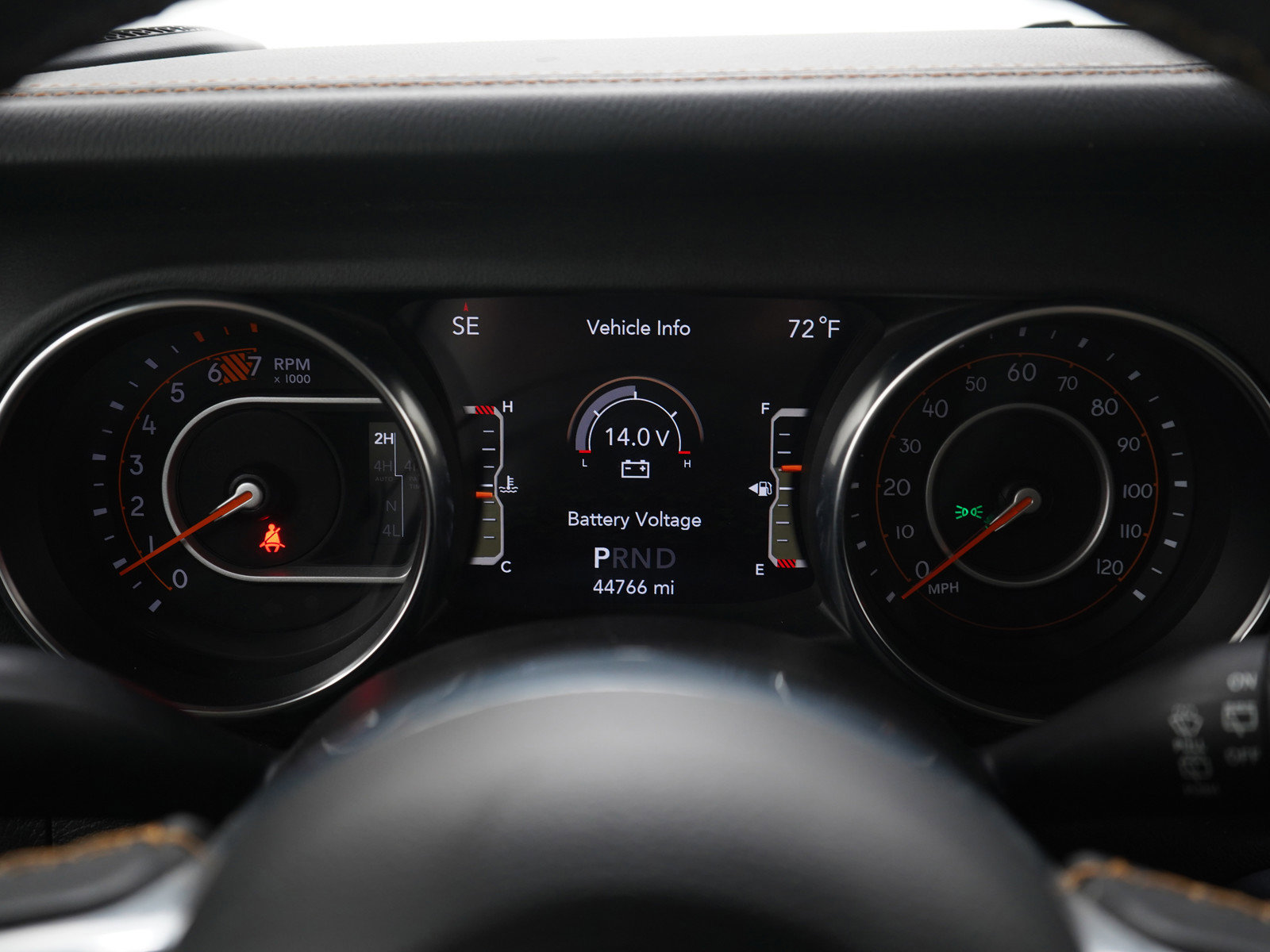 Used 2022 Jeep Wrangler Unlimited Sahara image 24