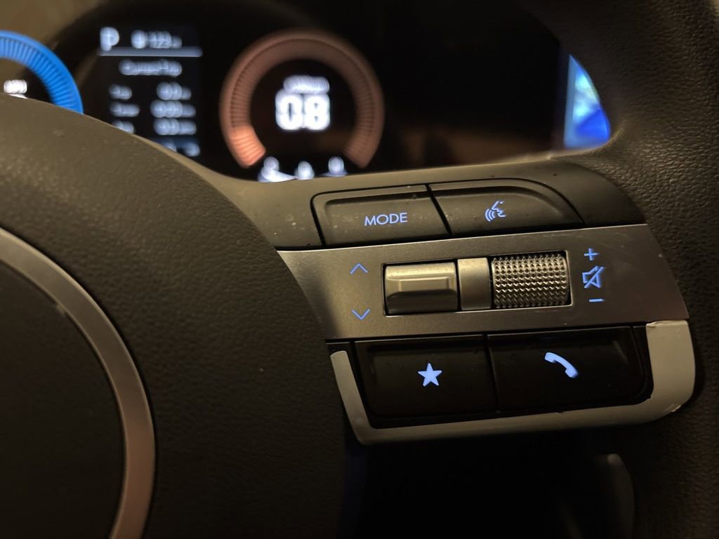 Certified 2026 Hyundai Santa Cruz SE image 14