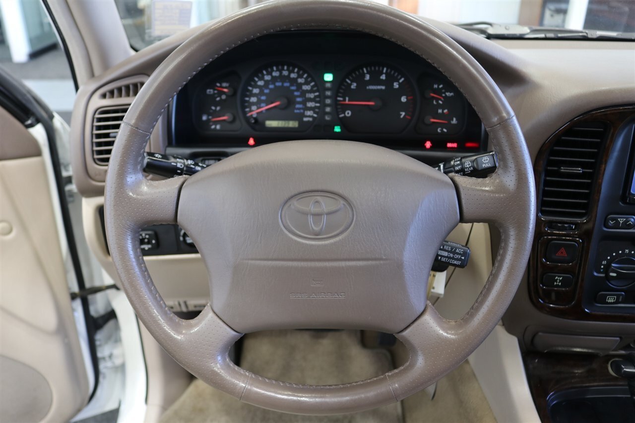Used 1999 Toyota Land Cruiser AWD/4WD image 85