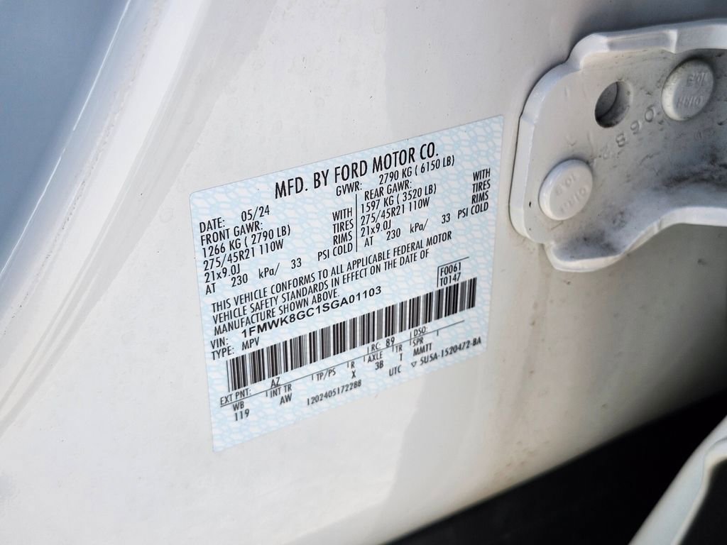 Certified 2025 Ford Explorer ST AWD/4WD image 39