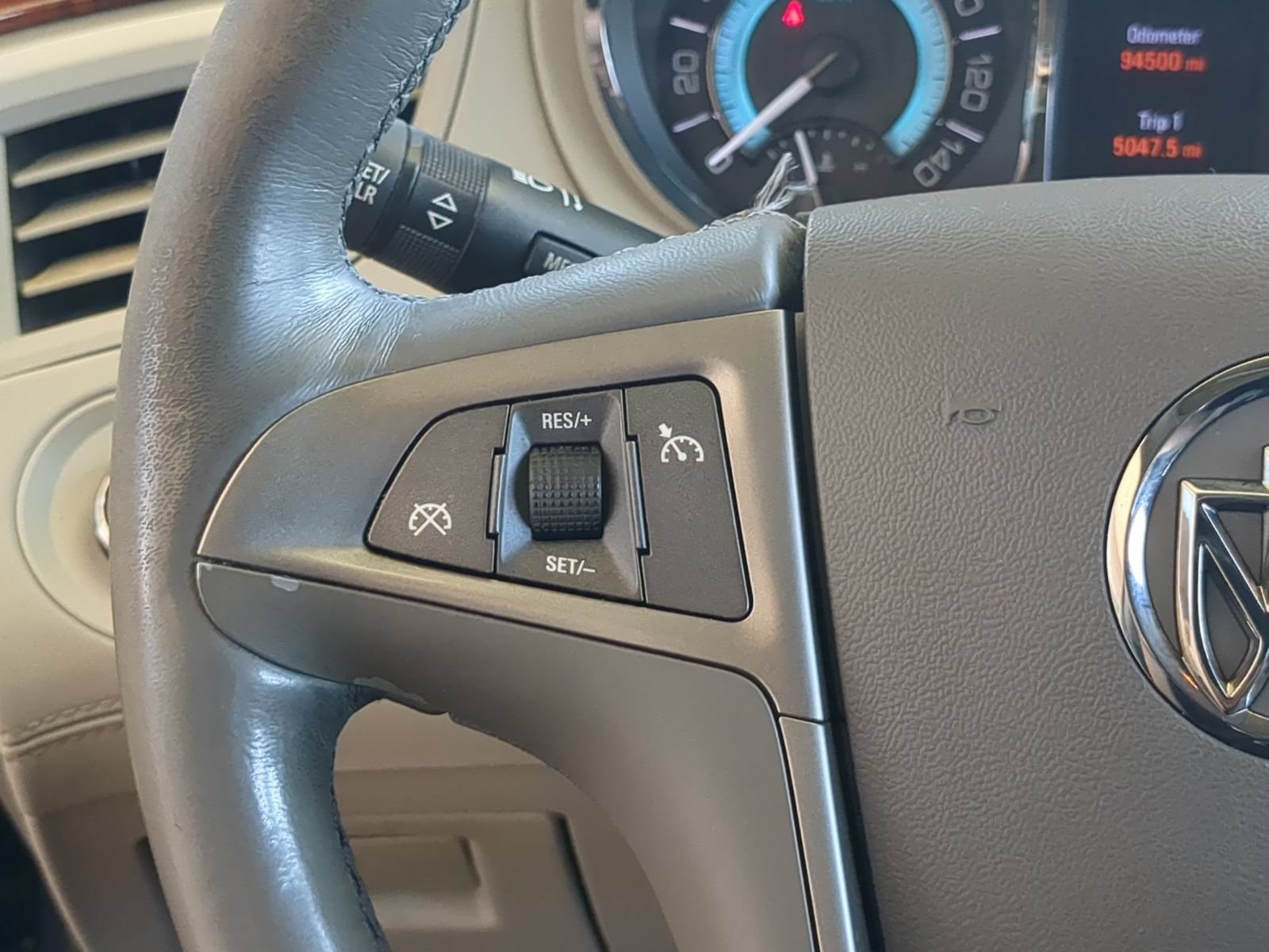 Used 2013 Buick LaCrosse Premium w/ Driver Confidence Package AWD/4WD image 16