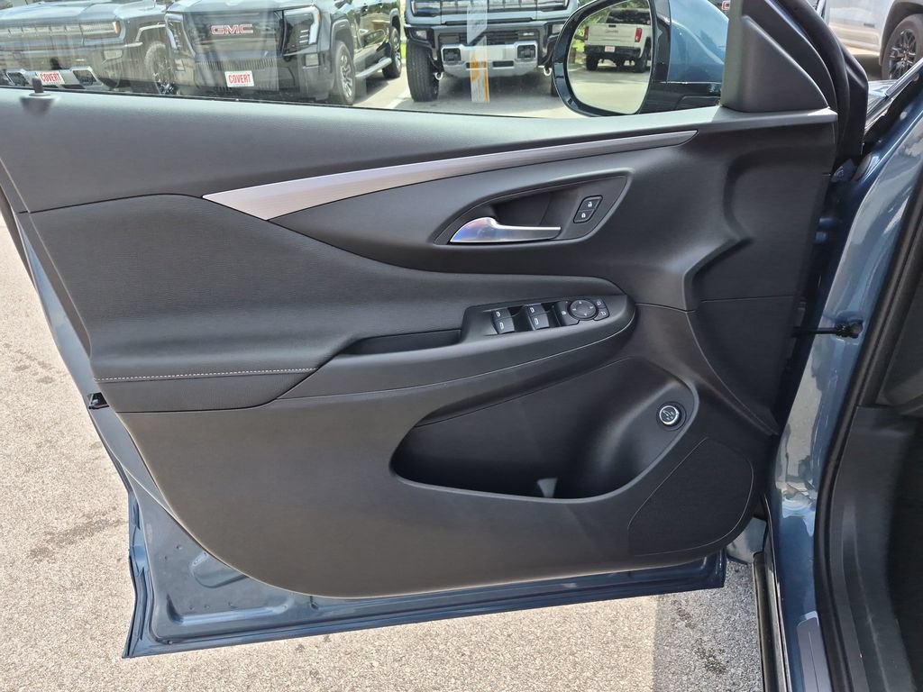 New 2026 Buick Envista Sport Touring FWD image 16