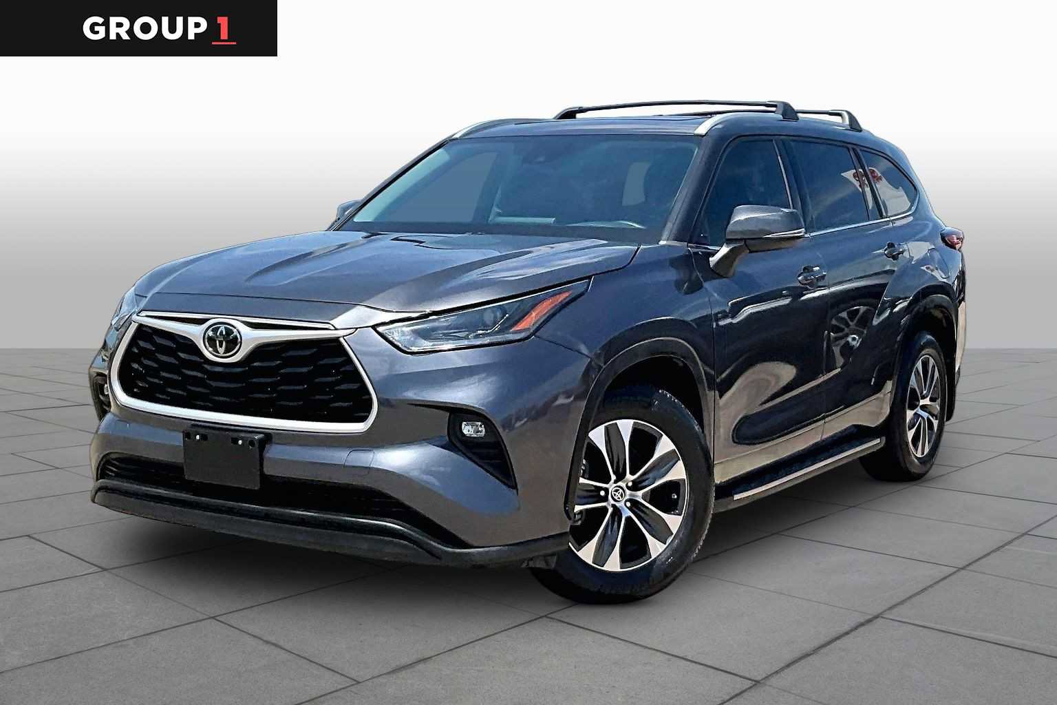 Used 2022 Toyota Highlander XLE