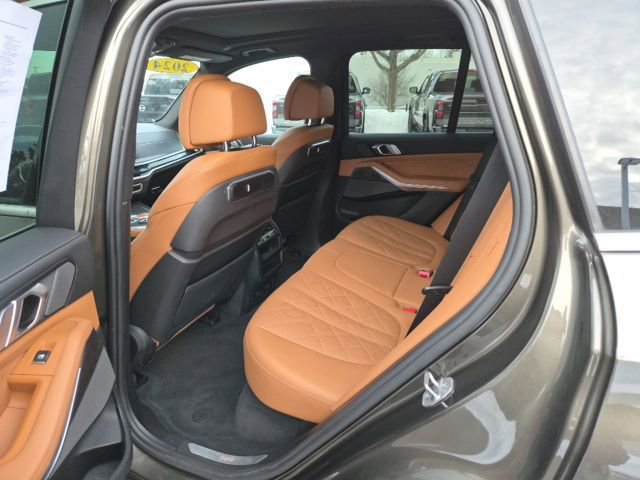 Used 2024 BMW X5 xDrive40i w/ Premium Package image 14