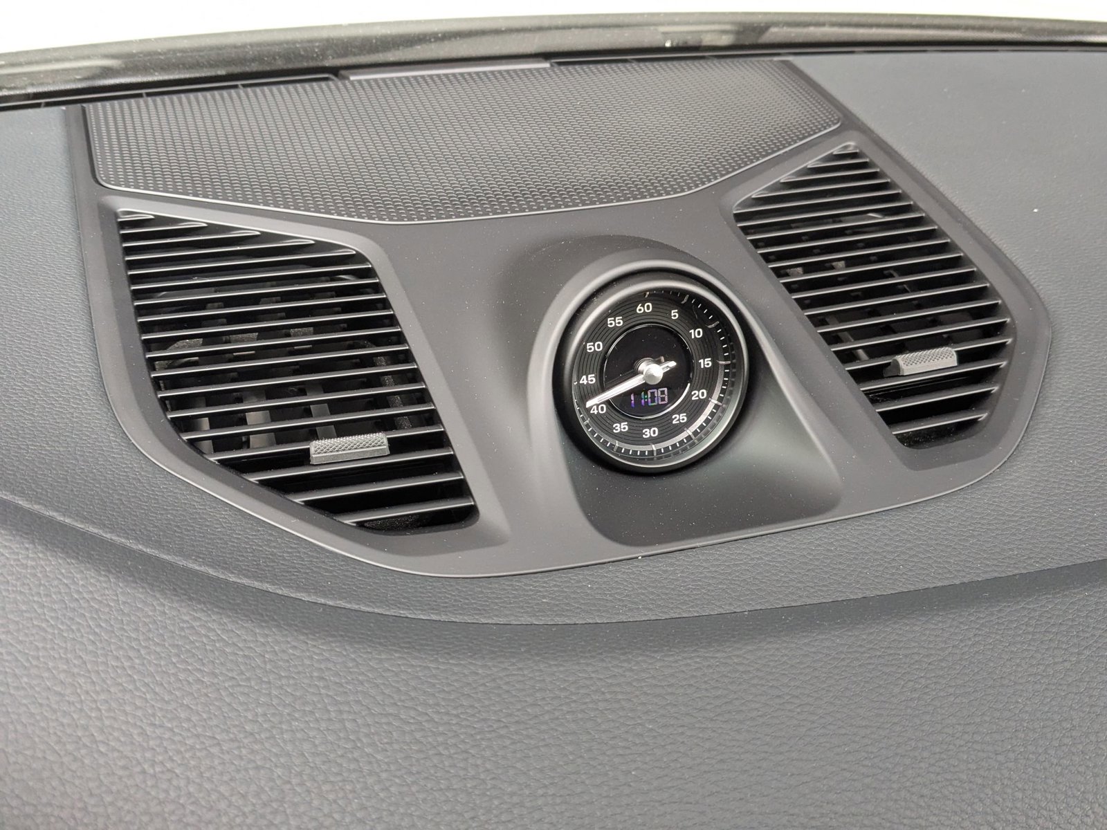 New 2026 Porsche Cayenne Coupe image 22