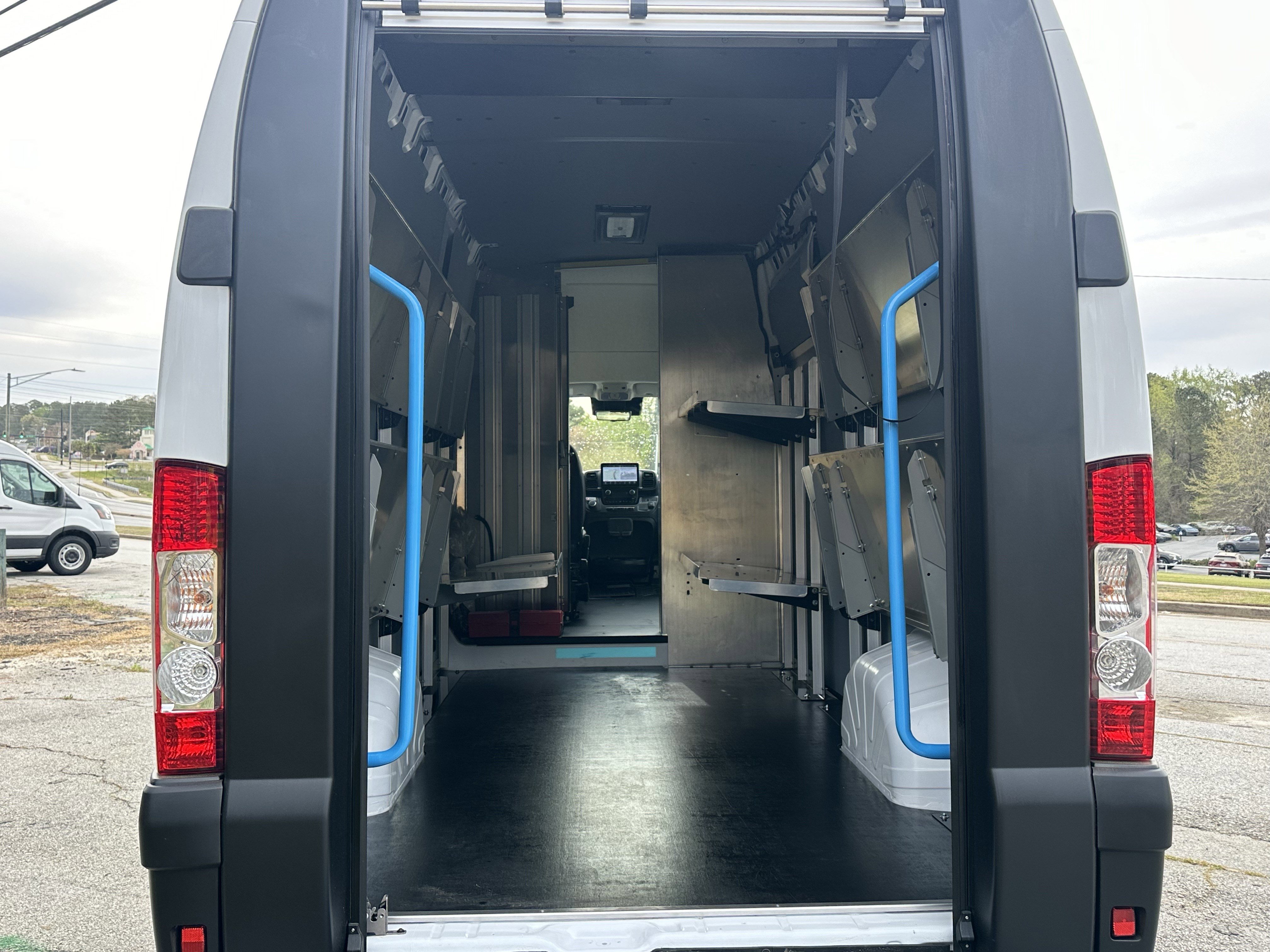 Used 2024 RAM ProMaster 3500 w/ Delivery Van Package image 19