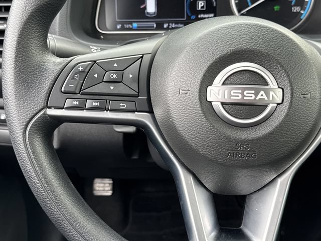 Certified 2025 Nissan Leaf S FWD image 16