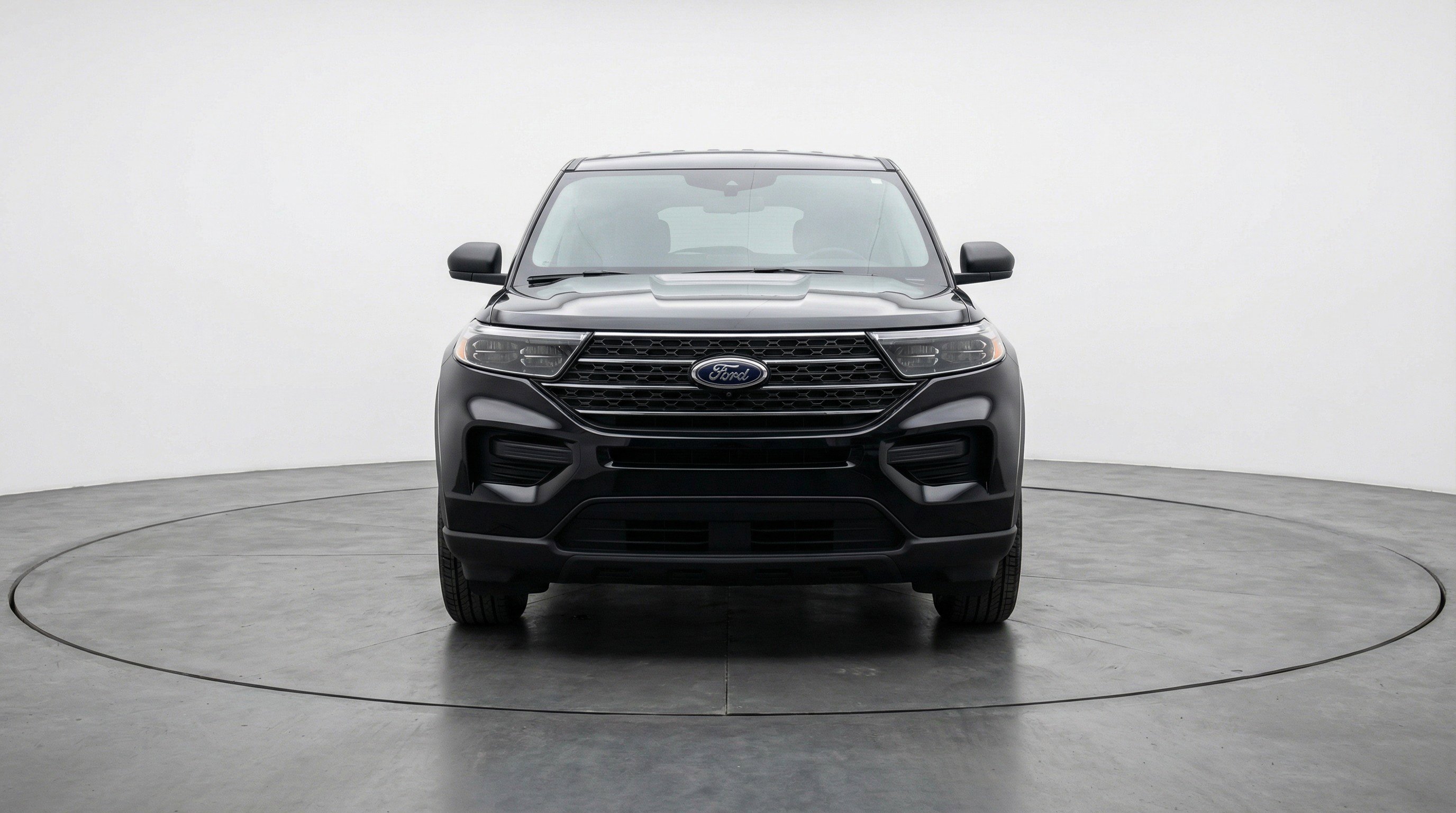 Used 2024 Ford Explorer Limited image 2
