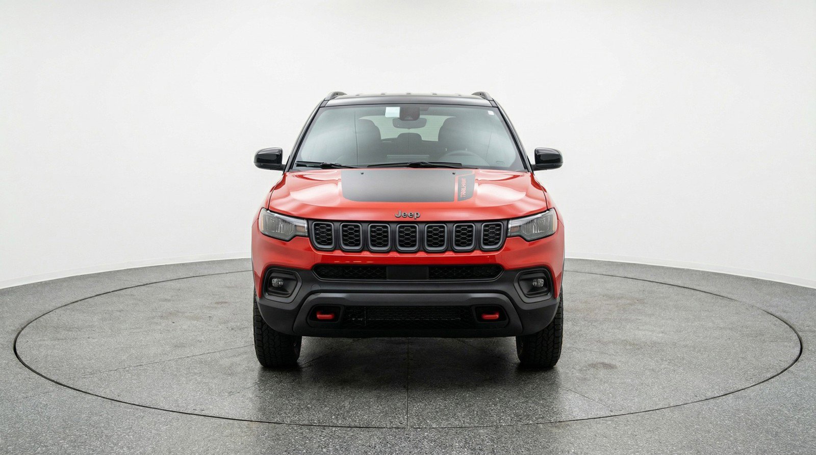 Used 2025 Jeep Compass Trailhawk image 2