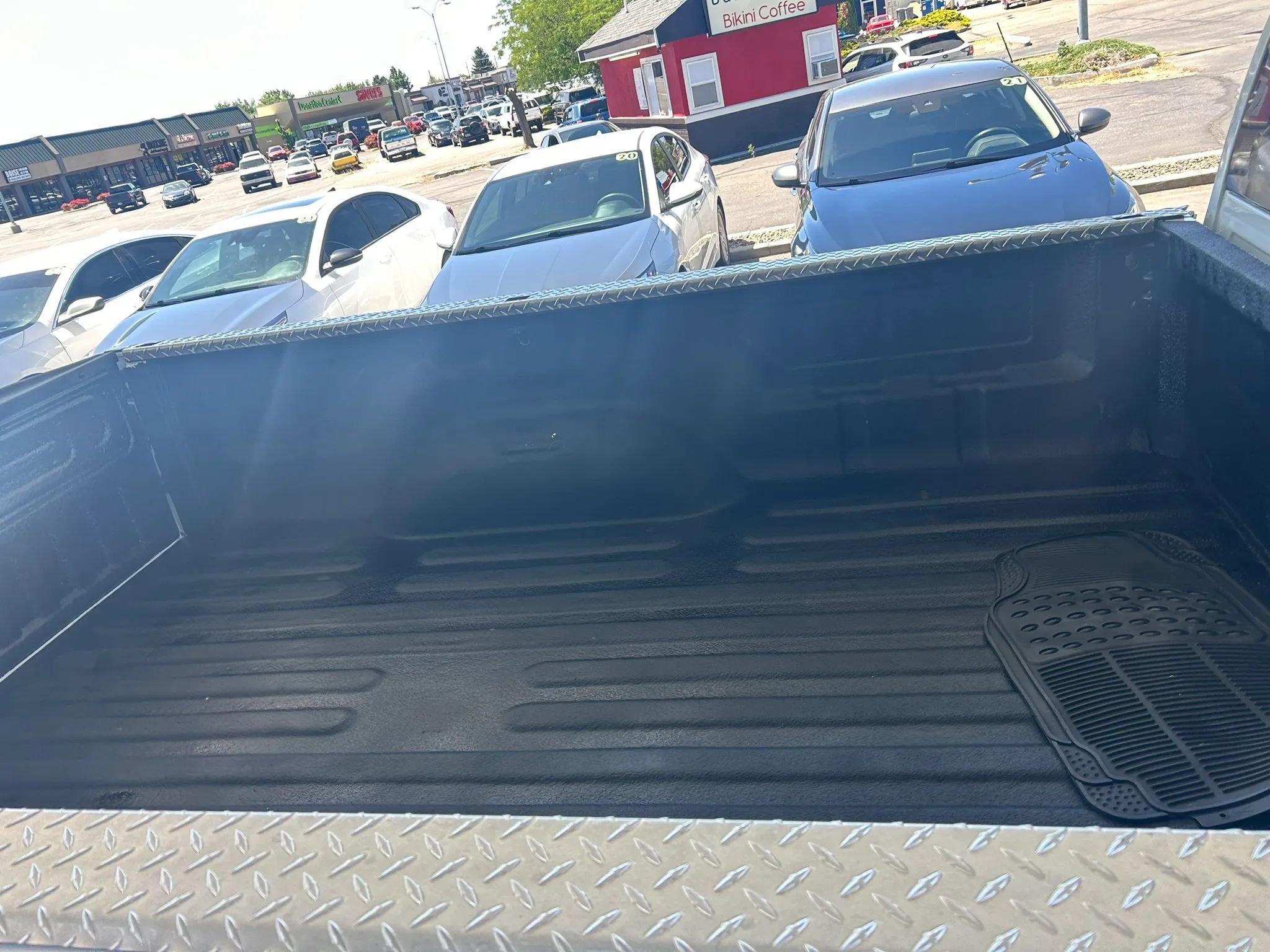 Used 2015 RAM 2500 SLT AWD/4WD image 9