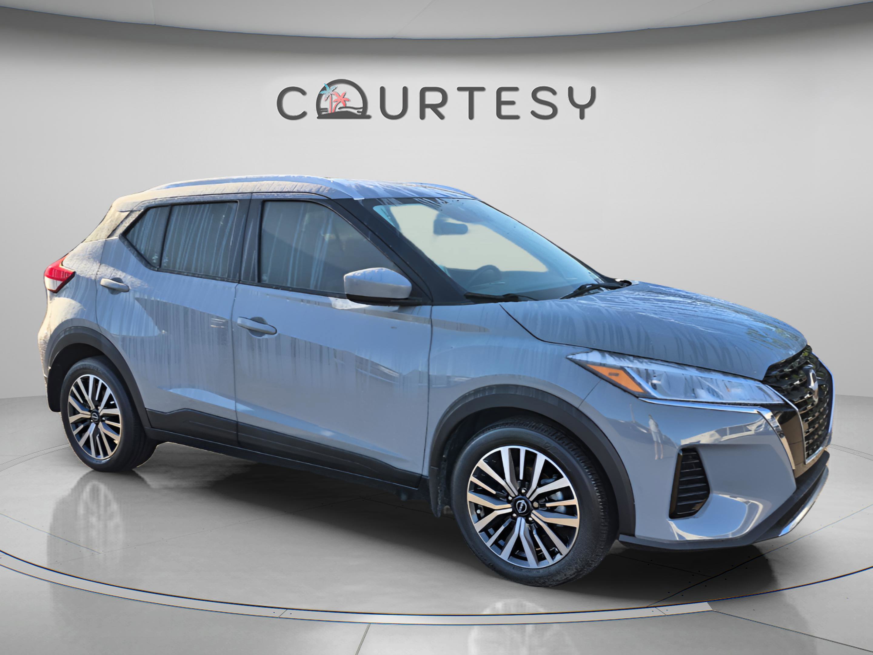Certified 2022 Nissan Kicks SV FWD image 9