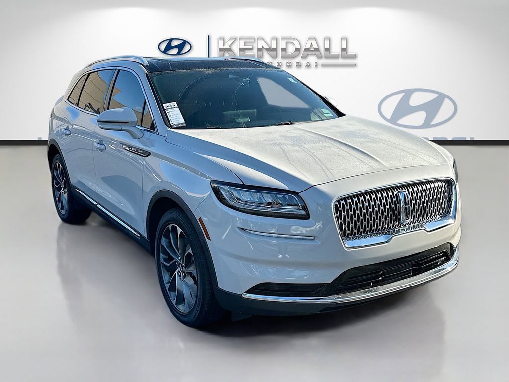 Used 2022 Lincoln Nautilus Reserve w/ Luxury Package image 1