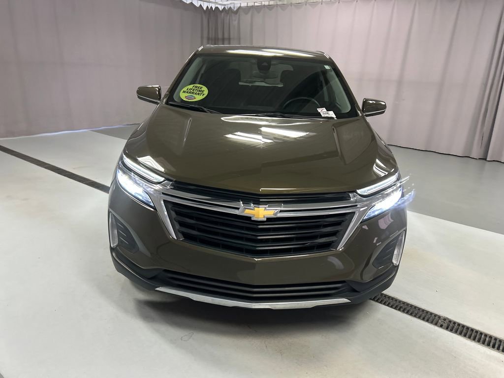 Used 2024 Chevrolet Equinox LT image 2