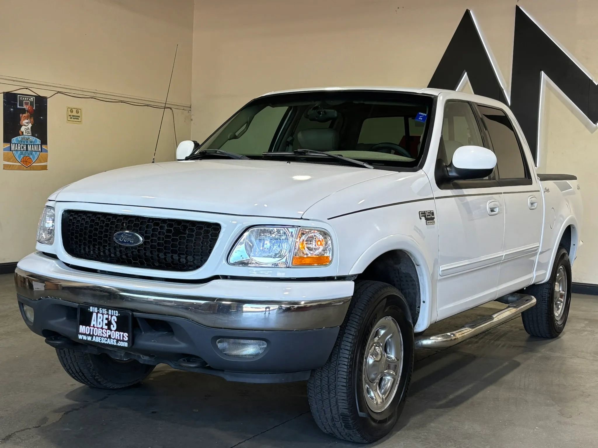 Used 2001 Ford F150 XLT AWD/4WD image 1