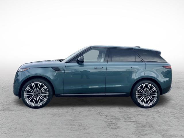 Certified 2024 Land Rover Range Rover Sport SE image 8