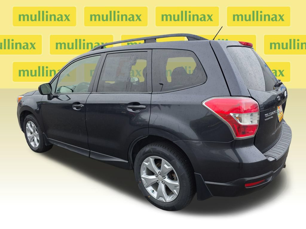 Used 2014 Subaru Forester 2.5i Premium w/ All-Weather Package AWD/4WD image 10