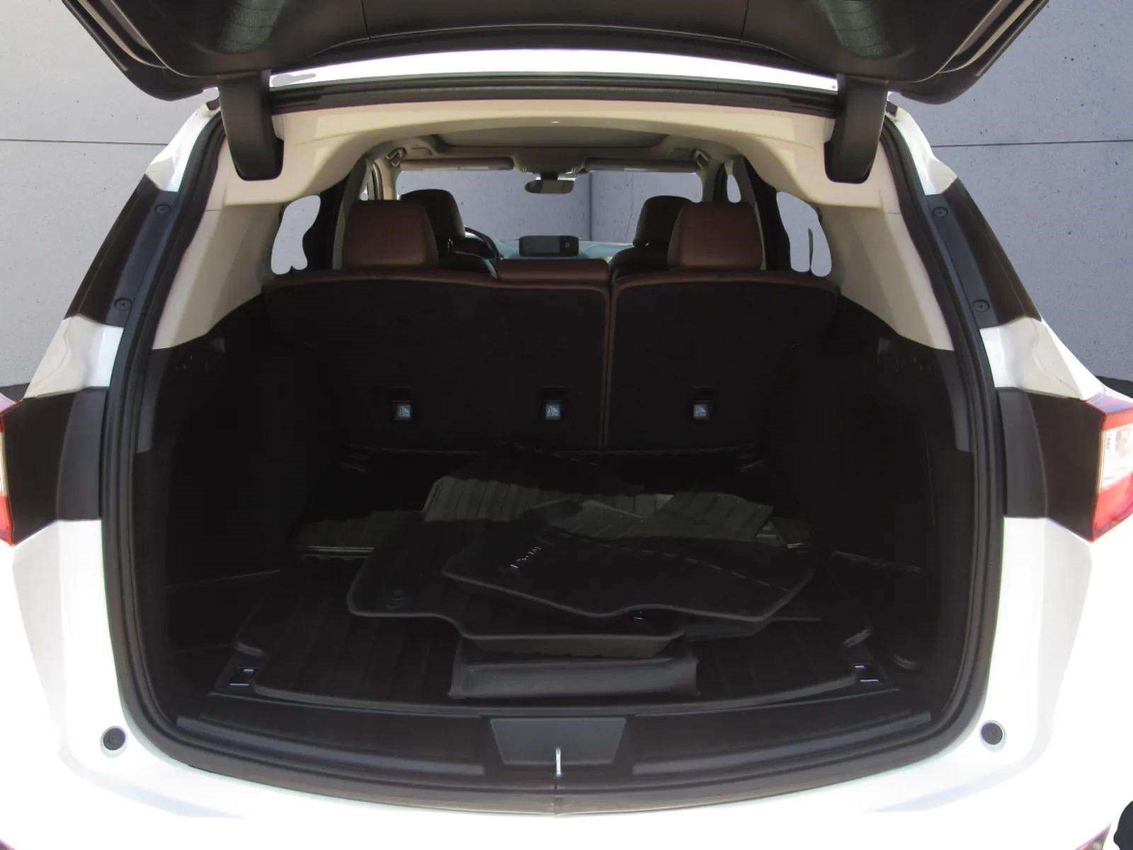 Used 2022 Acura RDX w/ Technology Package FWD image 13