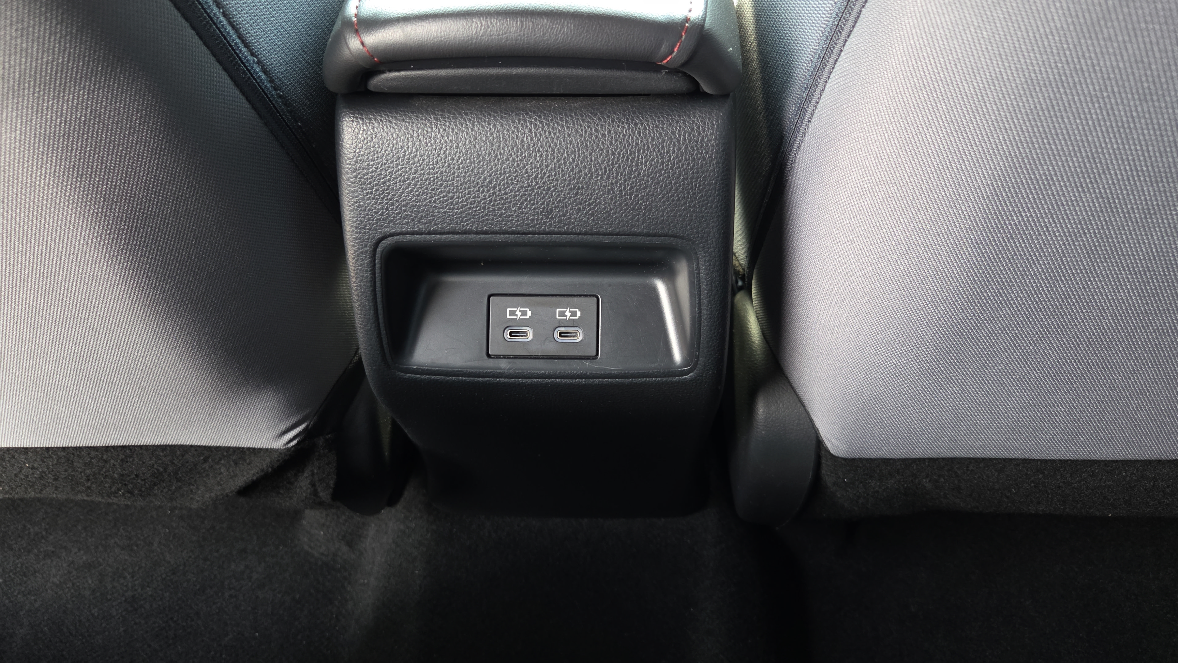 Certified 2024 Toyota Corolla SE FWD image 11