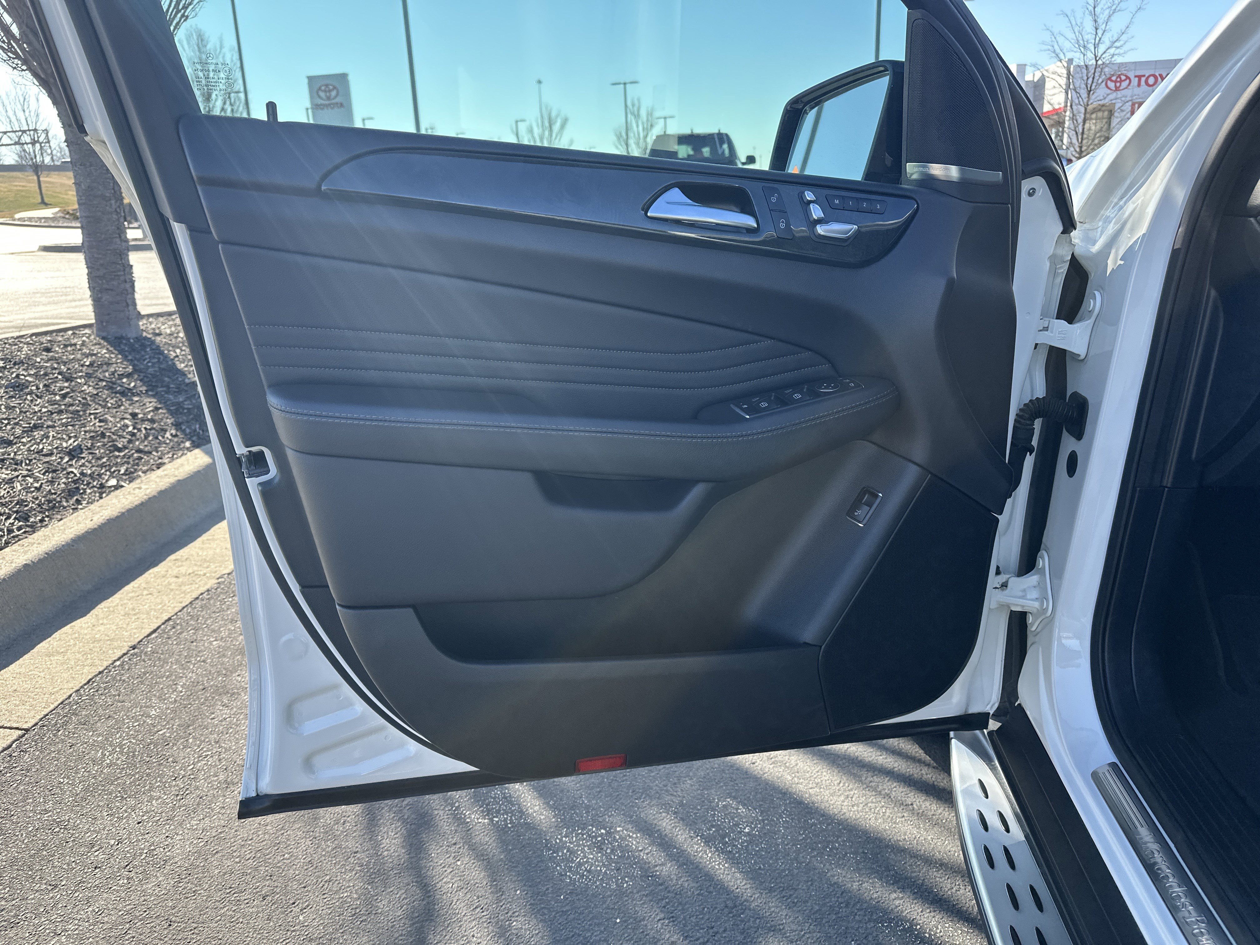 Used 2017 Mercedes-Benz GLE 350 4MATIC image 14