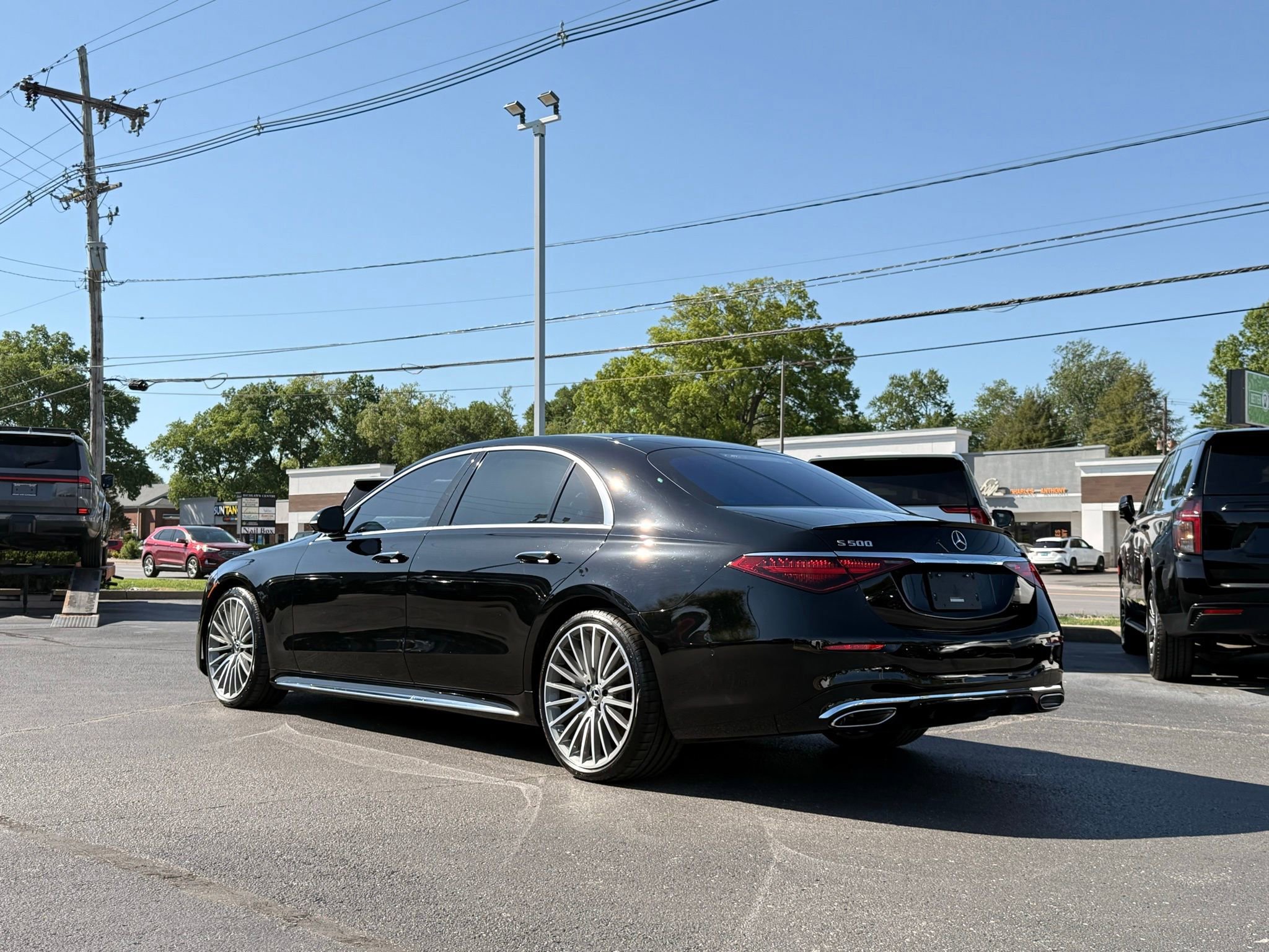 Used 2022 Mercedes-Benz S 500 4MATIC image 3
