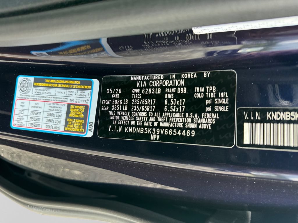 New 2027 Kia Carnival FWD image 31