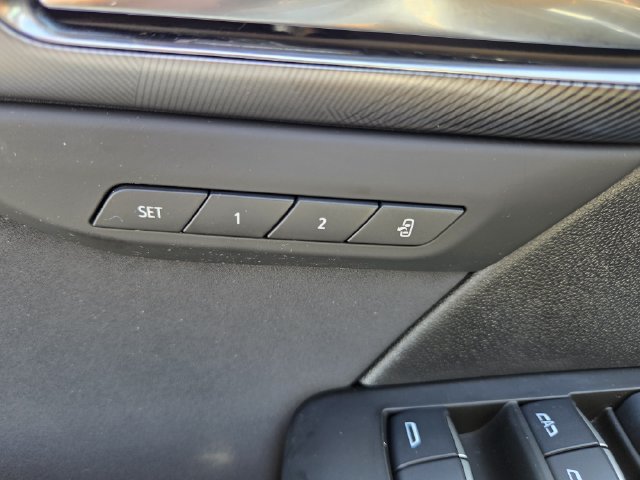 Certified 2024 Buick Envision Sport Touring AWD/4WD image 21